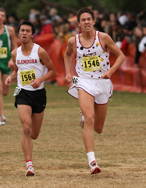 2009 CIF XC Boys D2-094.JPG - 2009 California CIF Cross Country Championships, Woodward Park, Fresno, California